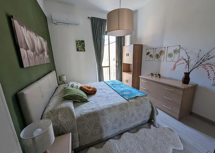 Bright Flat Just 10 Minutes From The Centre Apartamento Como